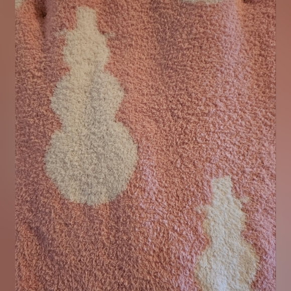 NEW Oversized cupcakes and cashmere pink snowman blanket/throw - Picture 4 of 5